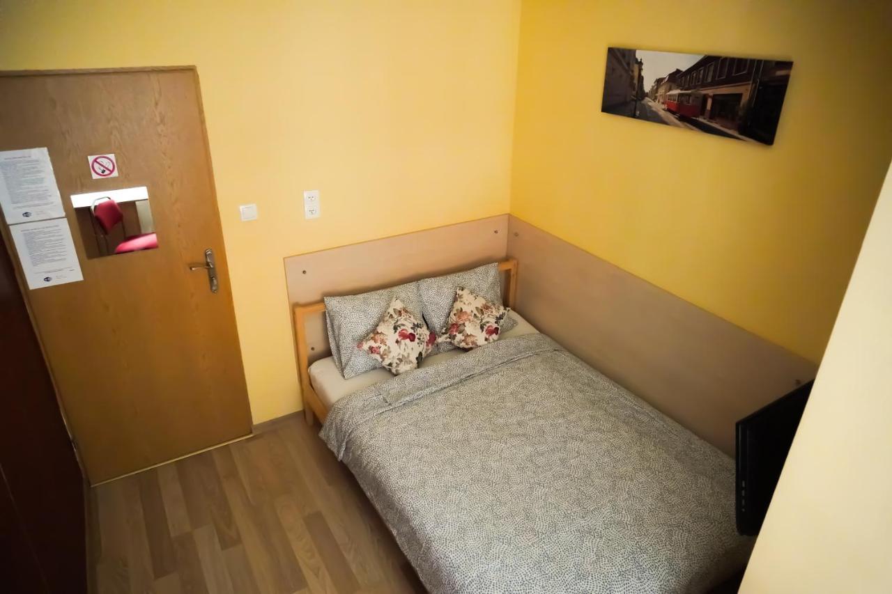 Hostel4U Гданськ Екстер'єр фото