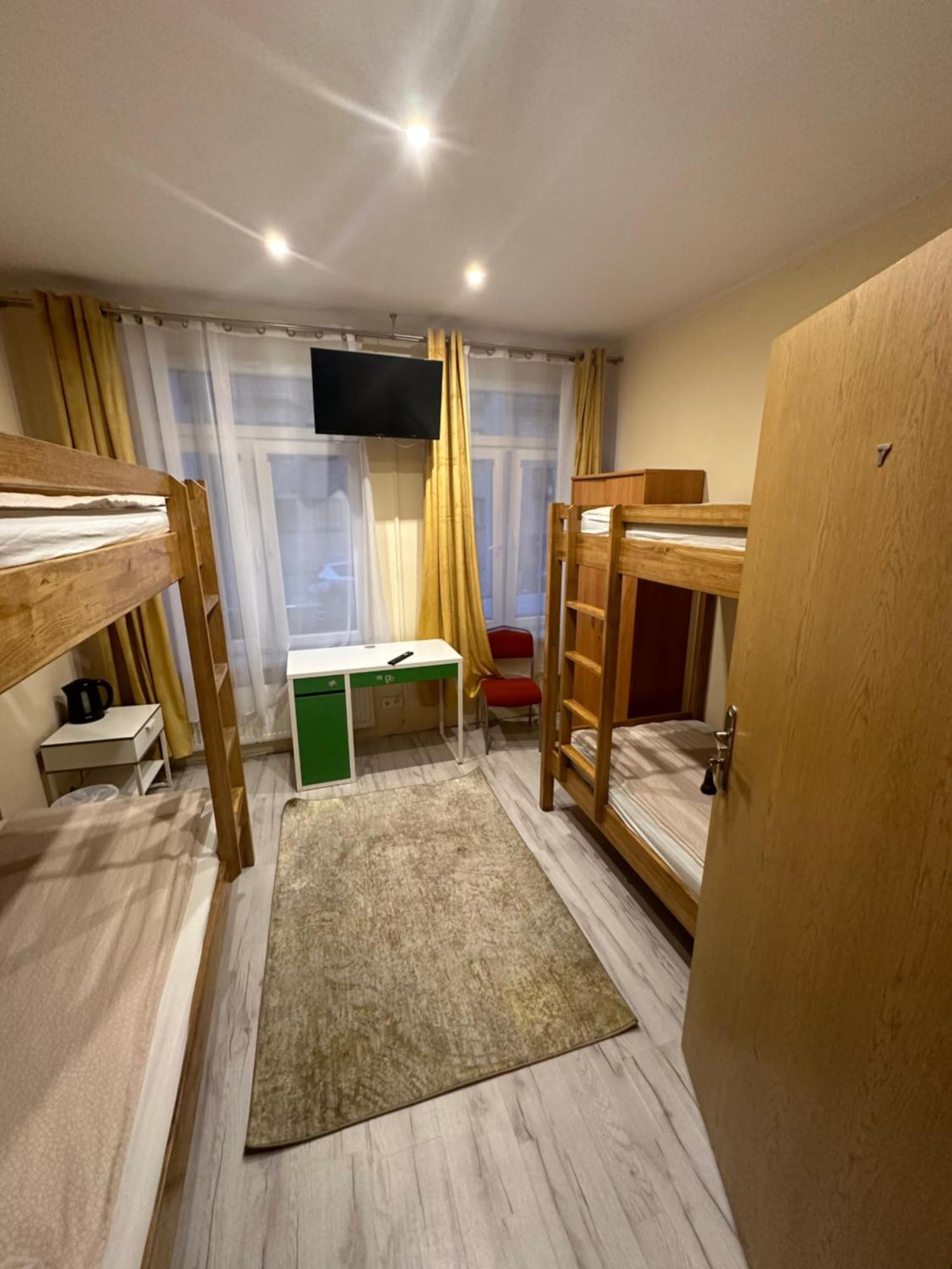 Hostel4U Гданськ Екстер'єр фото