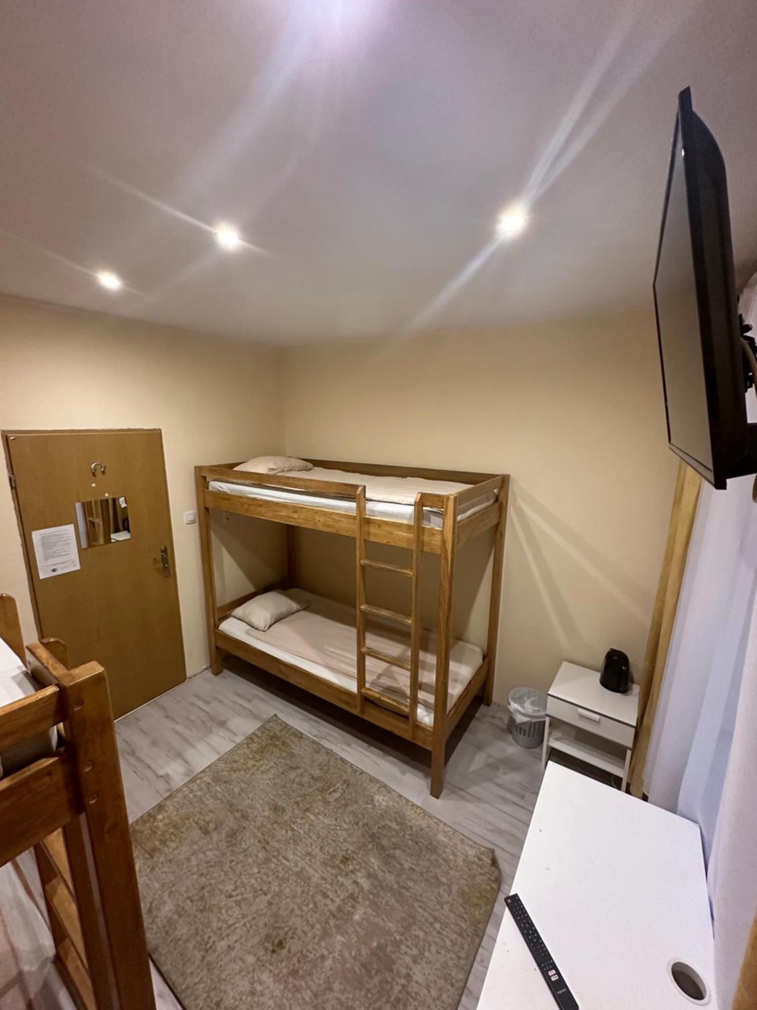 Hostel4U Гданськ Екстер'єр фото