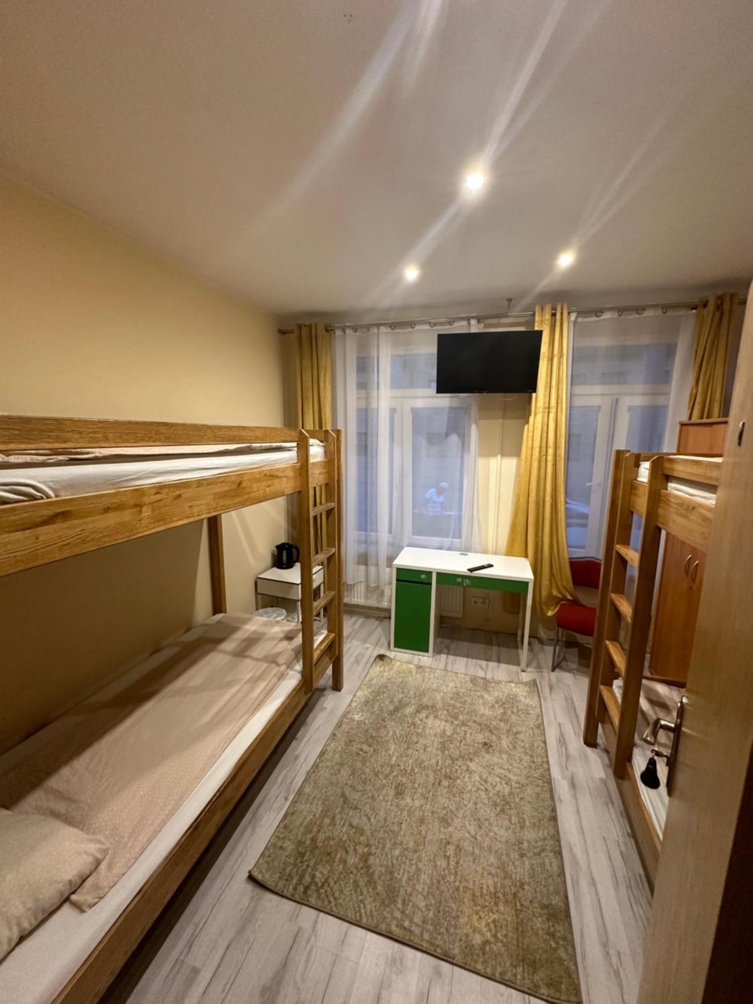 Hostel4U Гданськ Екстер'єр фото