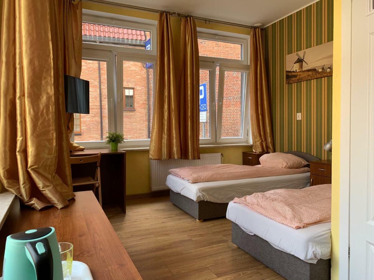 Hostel4U Гданськ Екстер'єр фото